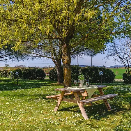 Vila Lo Stemma Monte San Savino